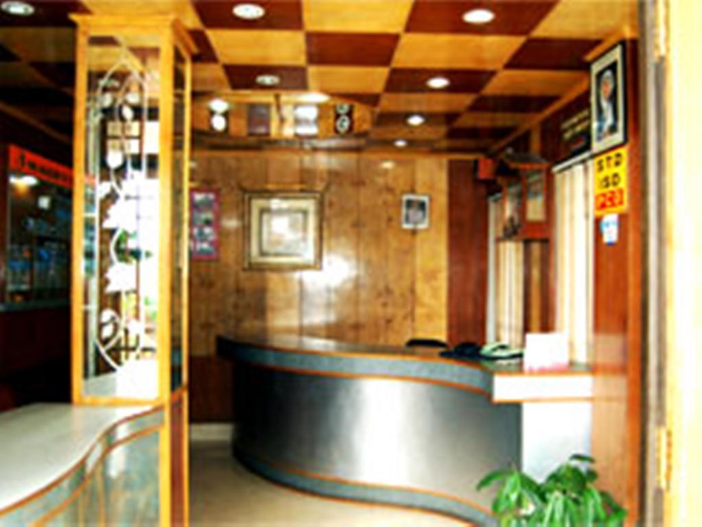 Broadway Hotel Darjeeling  Esterno foto