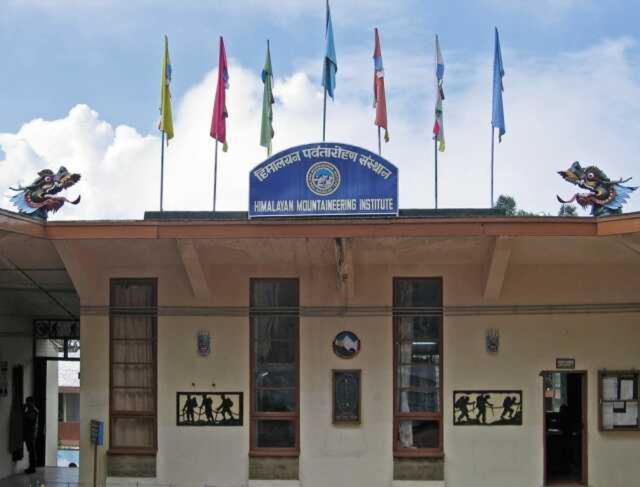 Broadway Hotel Darjeeling  Esterno foto